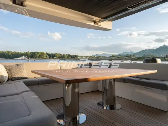 Sunseeker 115 Sport Yacht