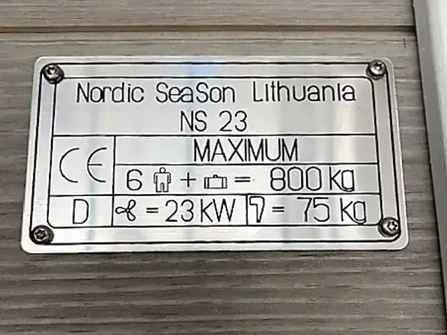 Nordic Season NS 36 Eco 23m2 Houseboat