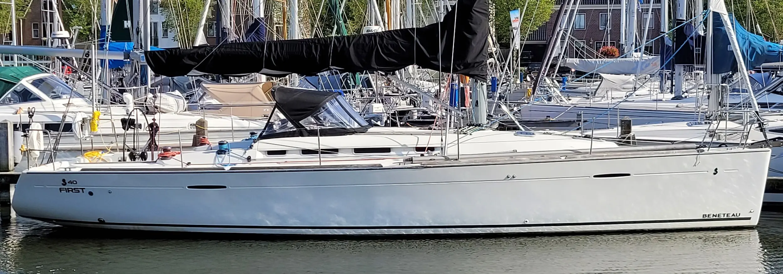 2011 Beneteau first 40