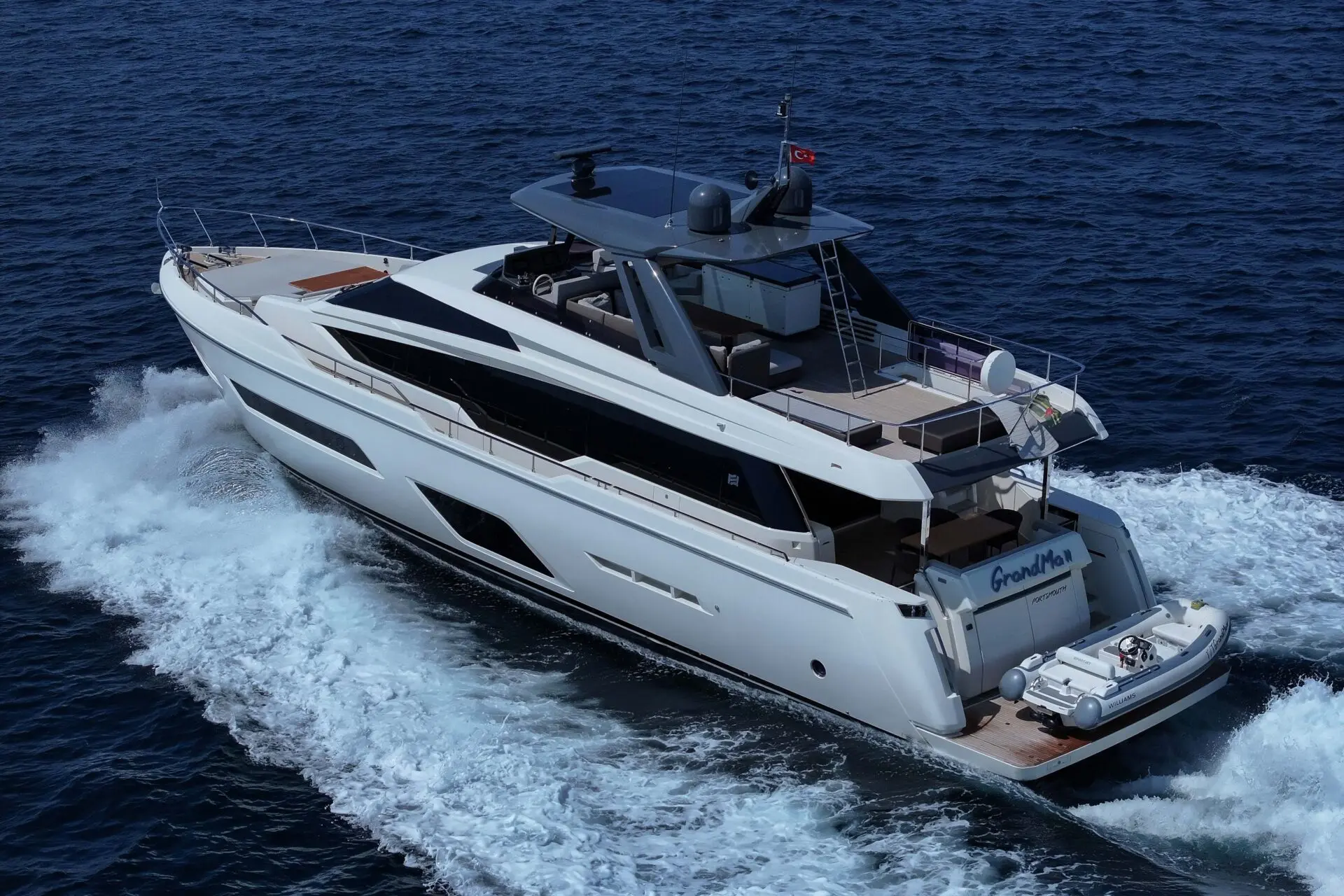 2019 Ferretti ii - west nautical