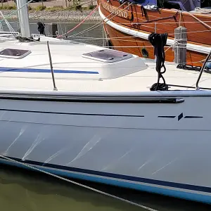 2008 Bavaria 38 Cruiser