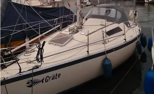 1981 Beneteau first 27