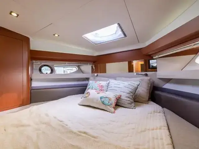 Beneteau 44'