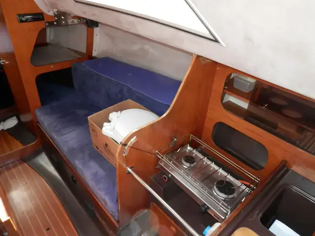 Beneteau First 27