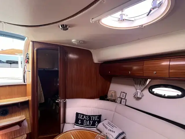 Bavaria 37