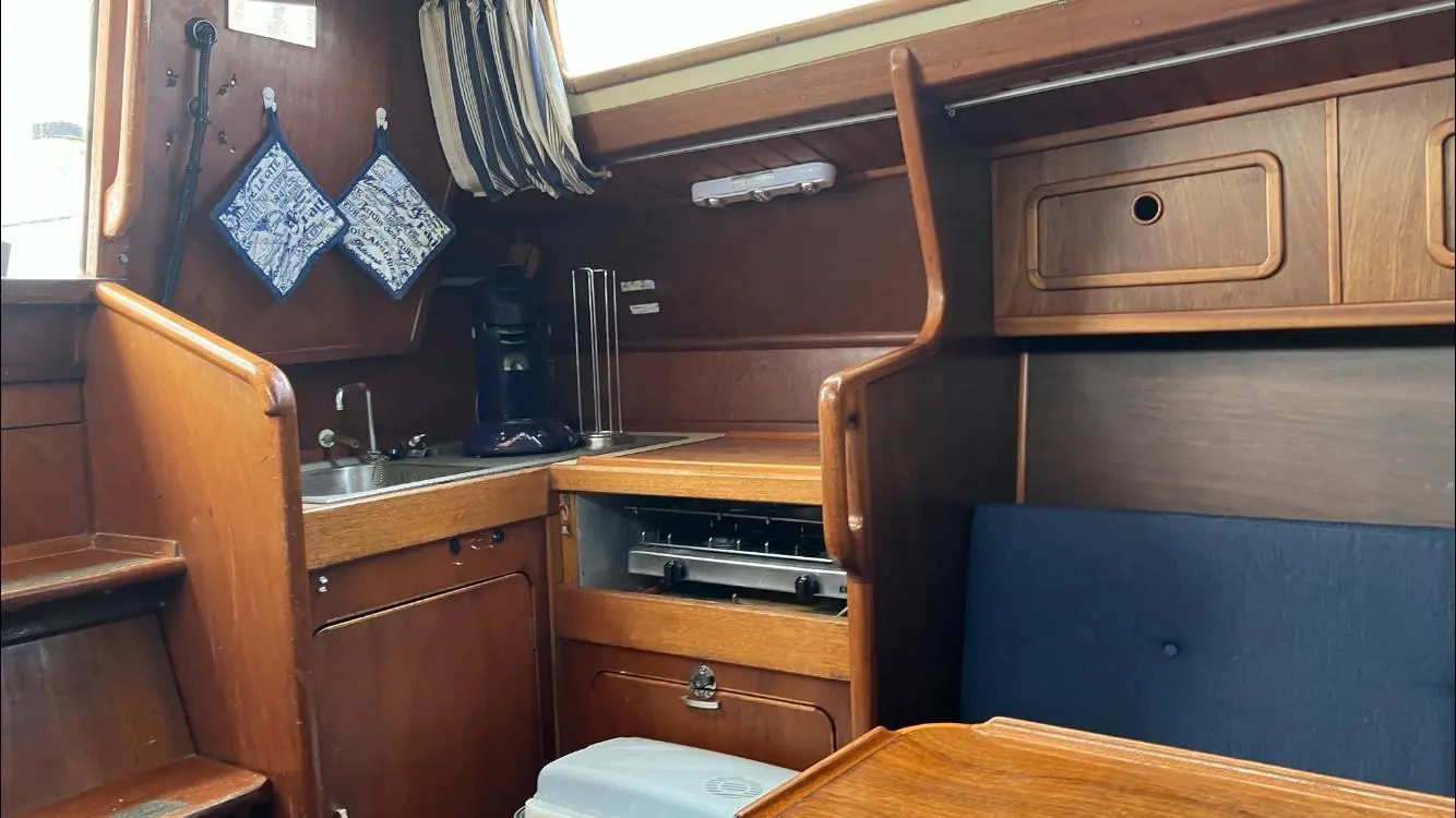 1985 Volvo Penta 29 zeebonk