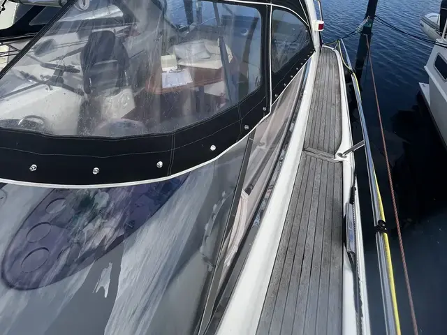 Bavaria 37