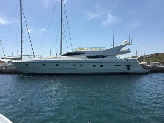 Ferretti Yachts 620