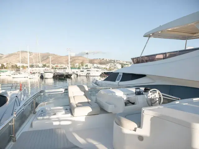 Ferretti Yachts 620