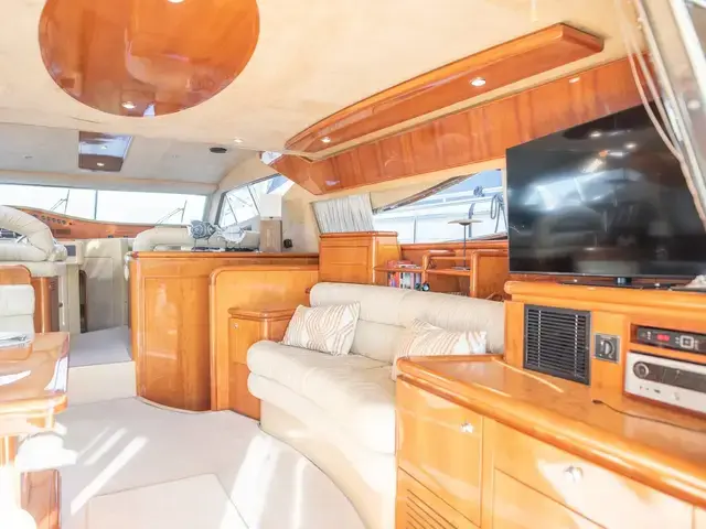 Ferretti Yachts 620