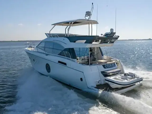 Beneteau 60'