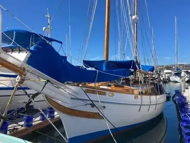 American International Marine Seawitch Ketch