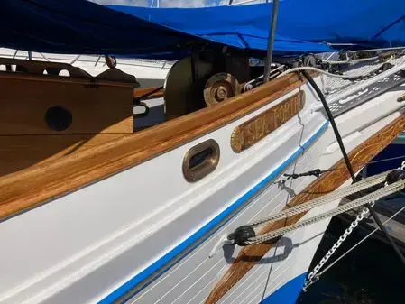 1960 American seawitch ketch