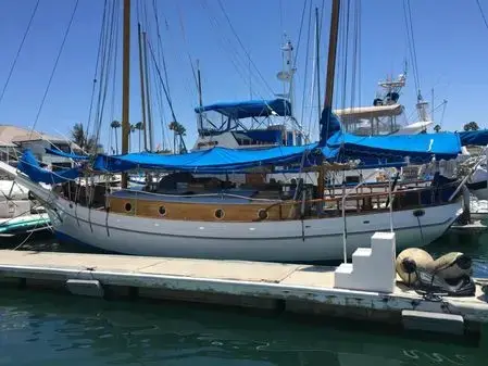 1960 American seawitch ketch