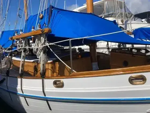 American International Marine Seawitch Ketch