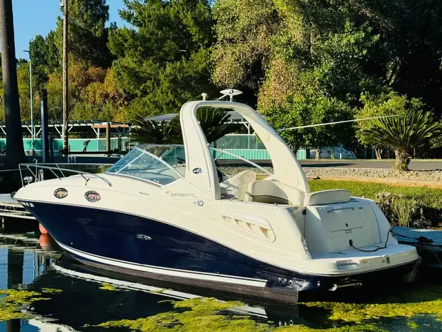 Sea Ray Sundancer 260