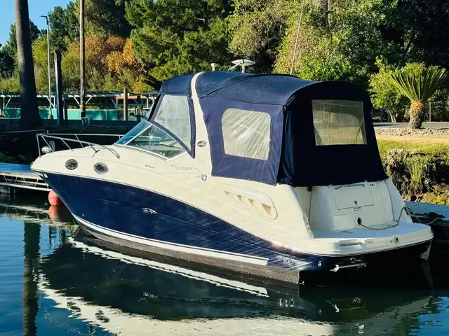 Sea Ray Sundancer 260