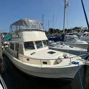 2005 Mainship Boats 40'