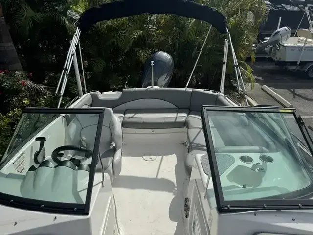 NauticStar Boats 223 DC