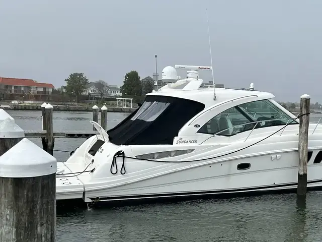 Sea Ray 48 Sundancer for sale in United States of America for $424,900 (£320,919)