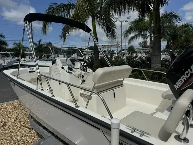 Boston Whaler 170 Montauk