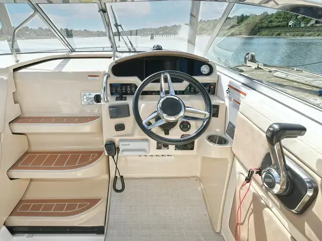 Regal 28'