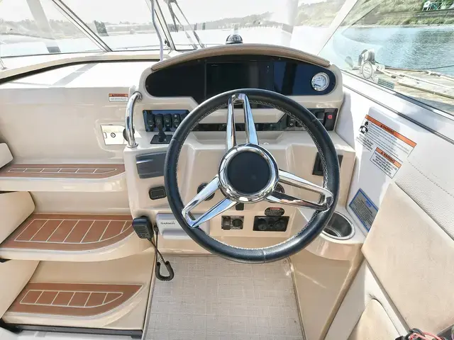 Regal 28'