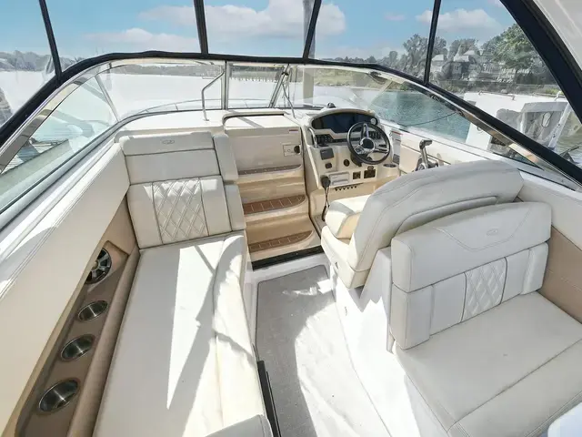 Regal 28'