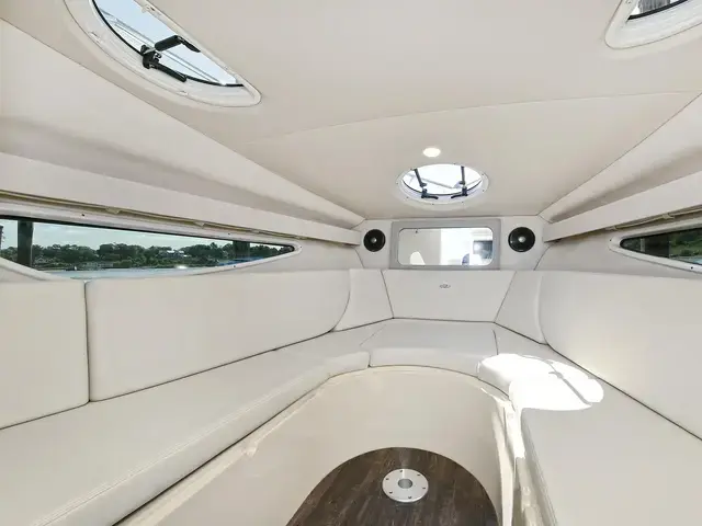 Regal 28'