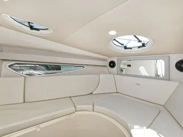 Regal 28'