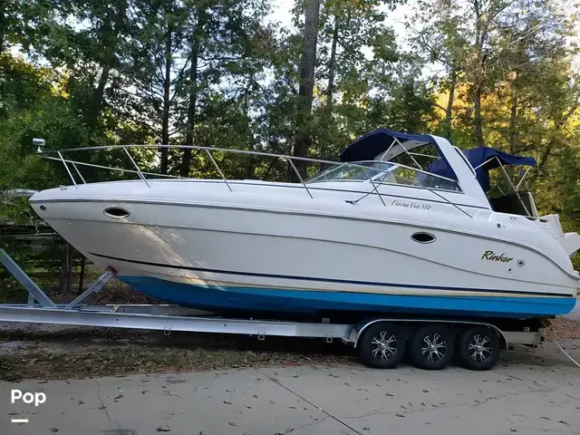 Rinker Fiesta Vee 310