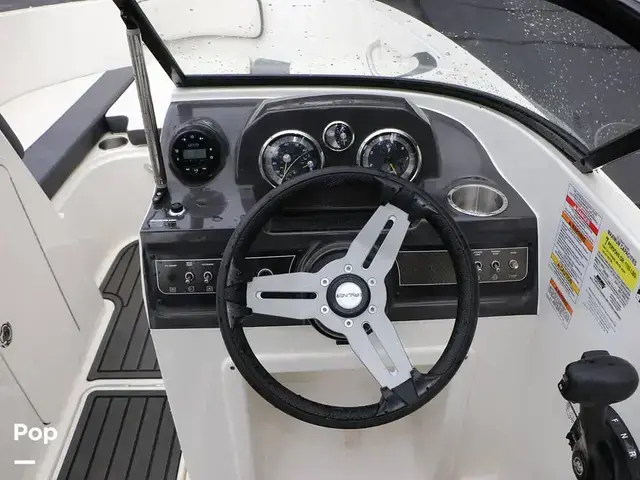 Bayliner VR4