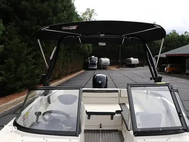 Bayliner VR4