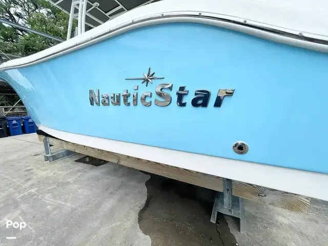 NauticStar Boats 2102 Legacy