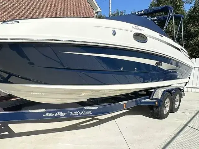 Sea Ray 260 Sundeck