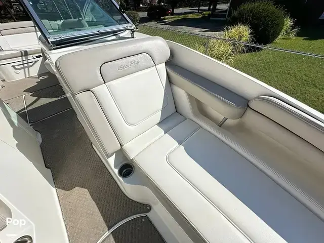 Sea Ray 260 Sundeck