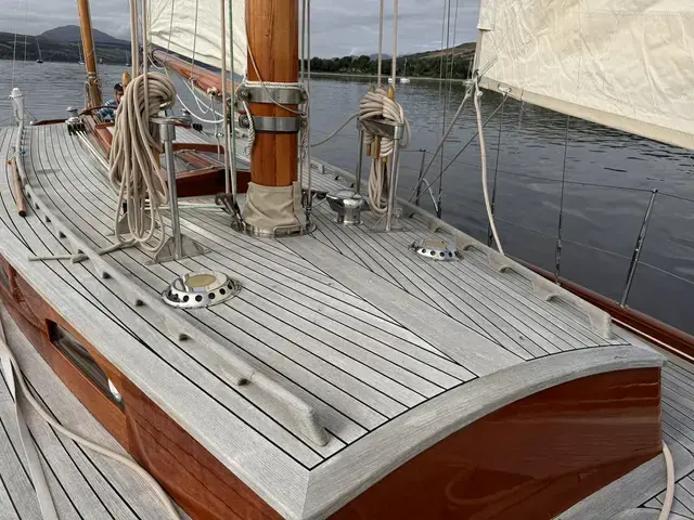 Classic Spirit Yachts 42' Gaff Yawl