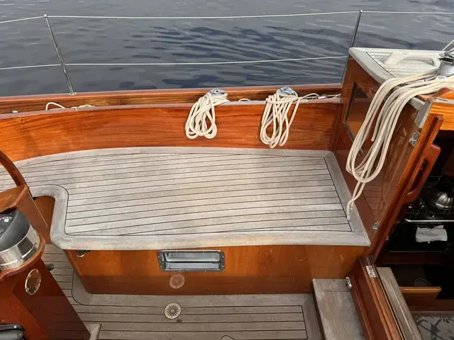 Classic Spirit Yachts 42' Gaff Yawl