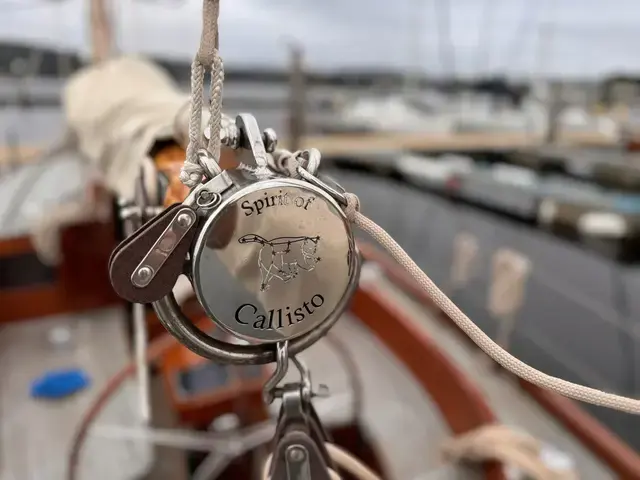 Classic Spirit Yachts 42' Gaff Yawl