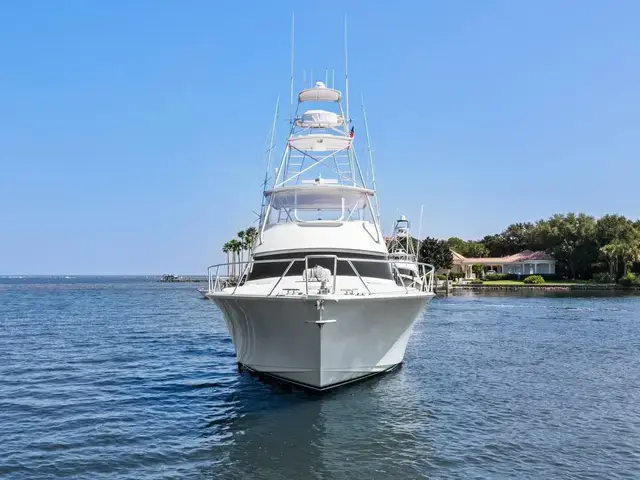 Viking Yachts 56 Convertible