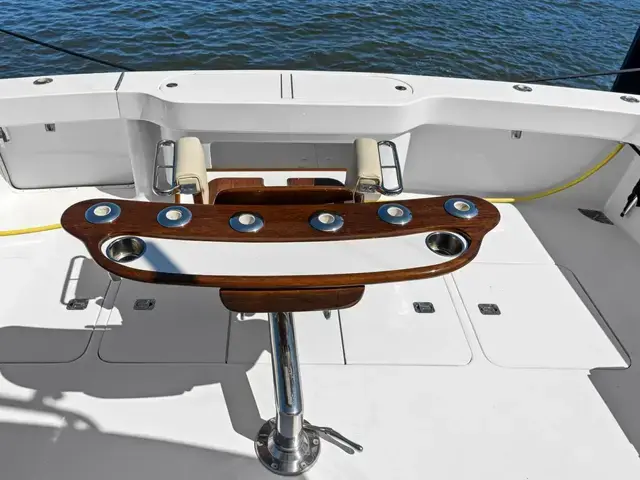 Viking Yachts 56 Convertible