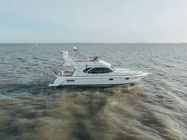 Galeon 380 Fly