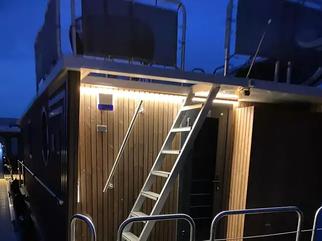 Nordic Season Met Ligplaats NS 40 Eco 36m2 Houseboat