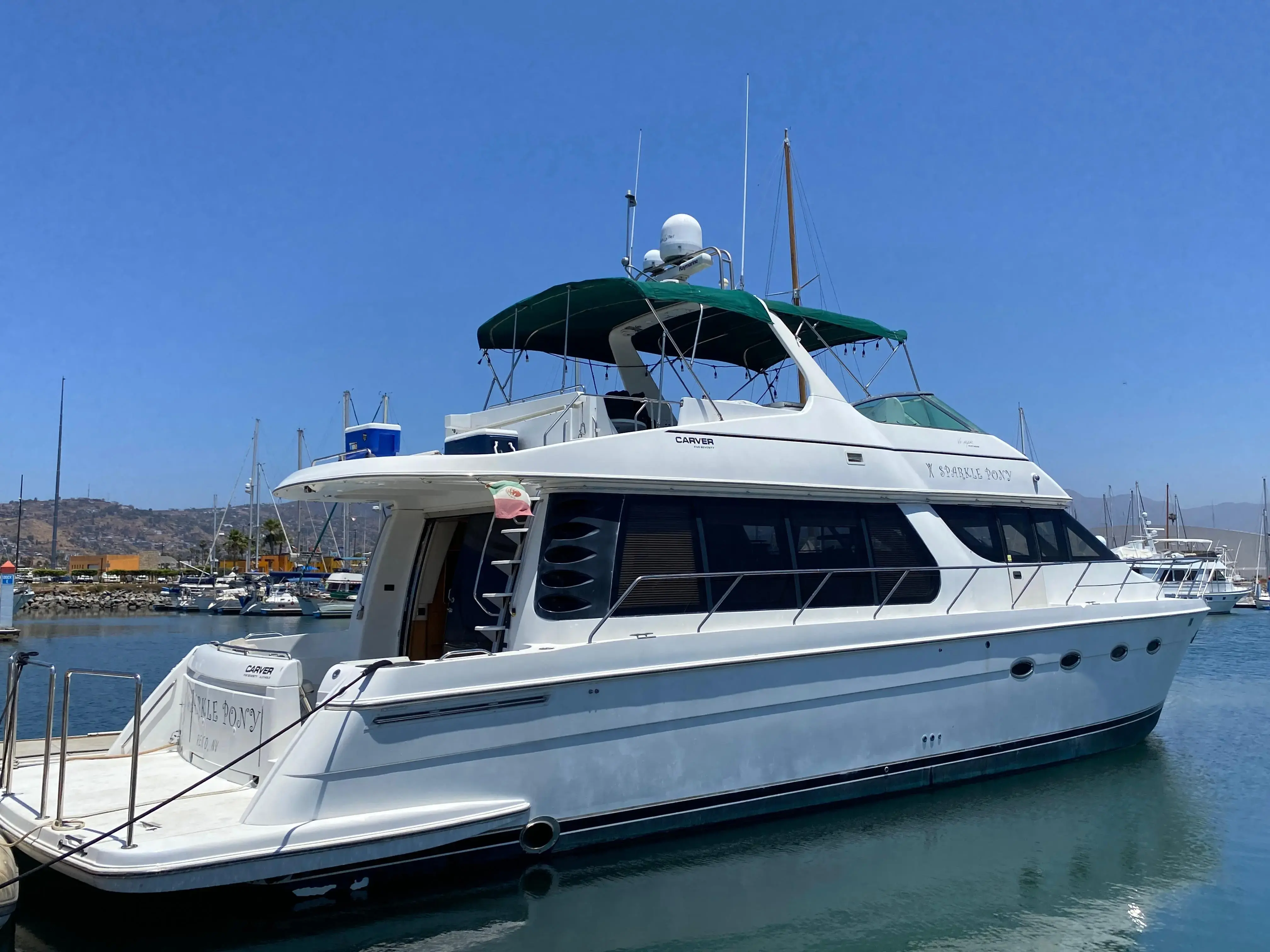 2002 Carver 570 voyager pilothouse