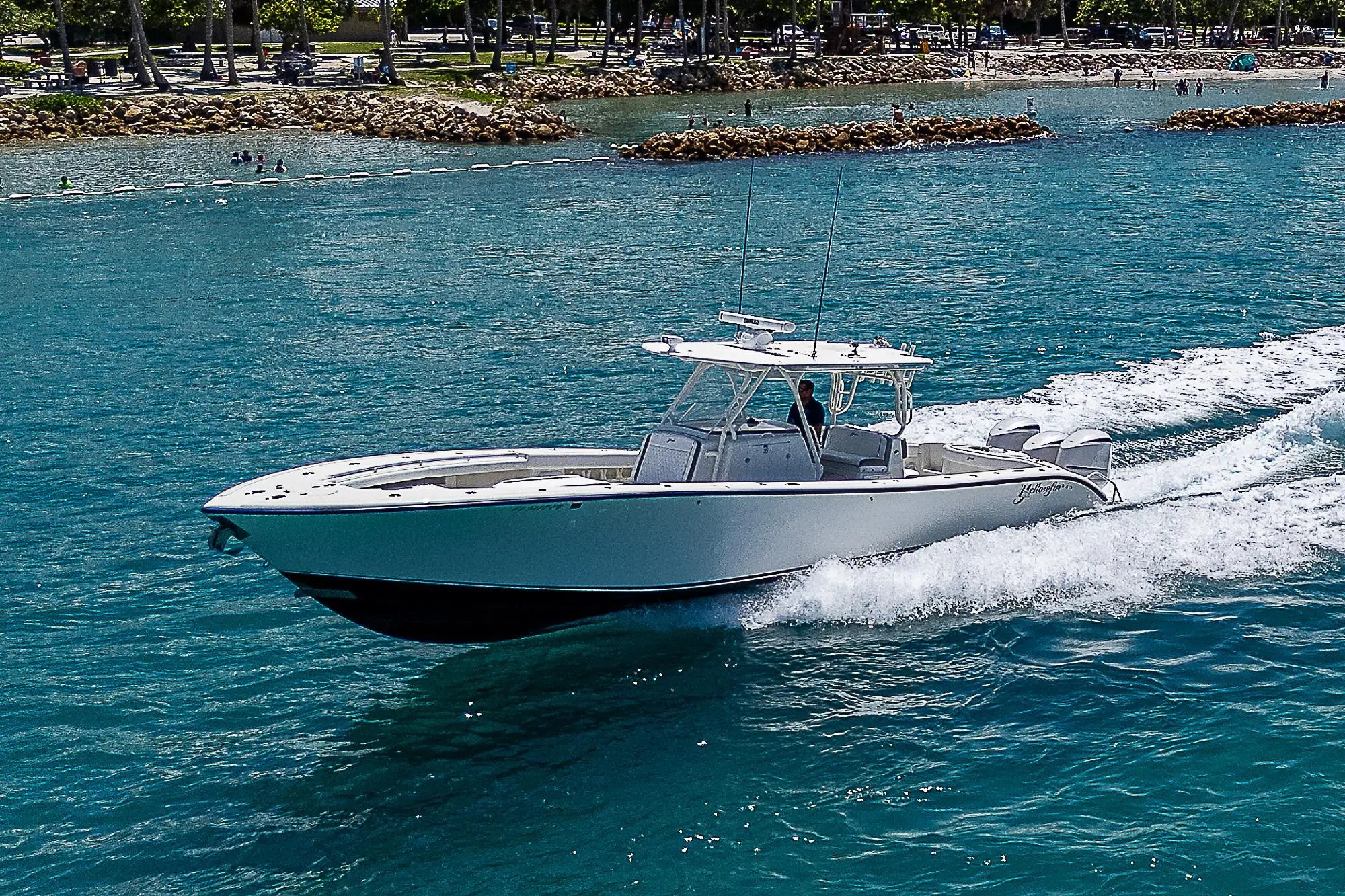 2011 Yellowfin 39