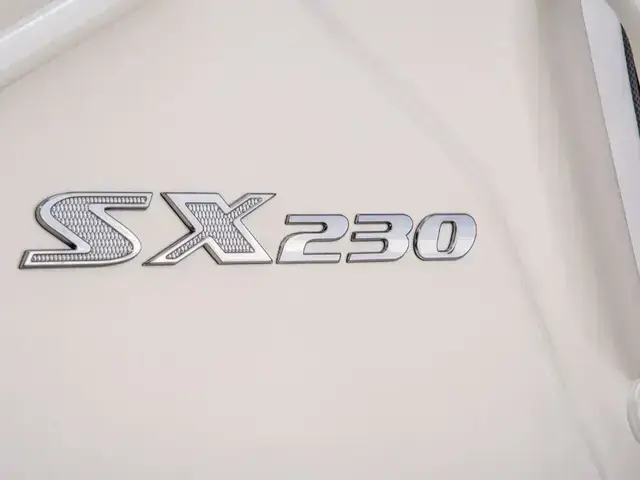 Skeeter Sx 230