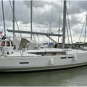 2012 Jeanneau Sun Odyssey 439