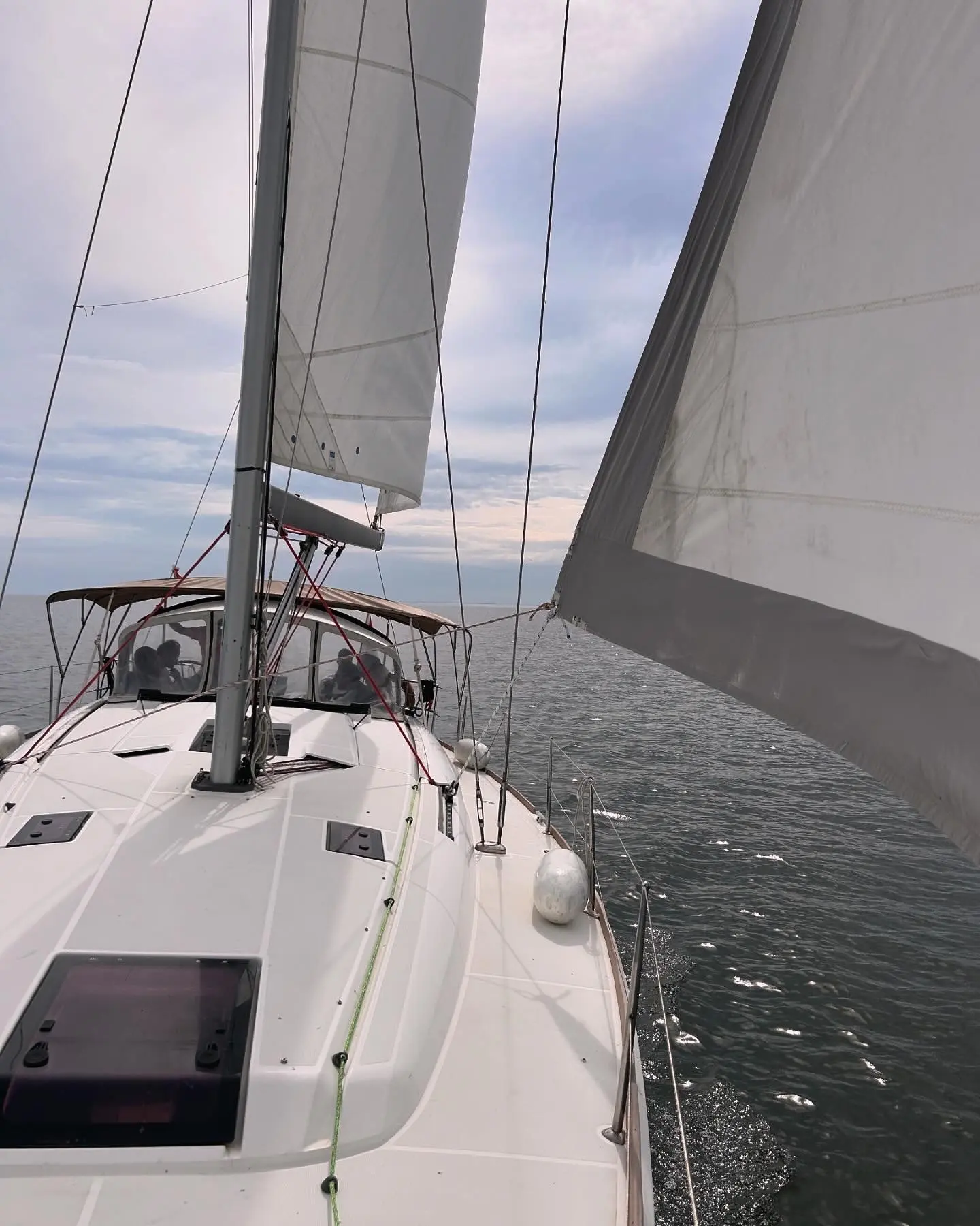 2012 Jeanneau sun odyssey 439