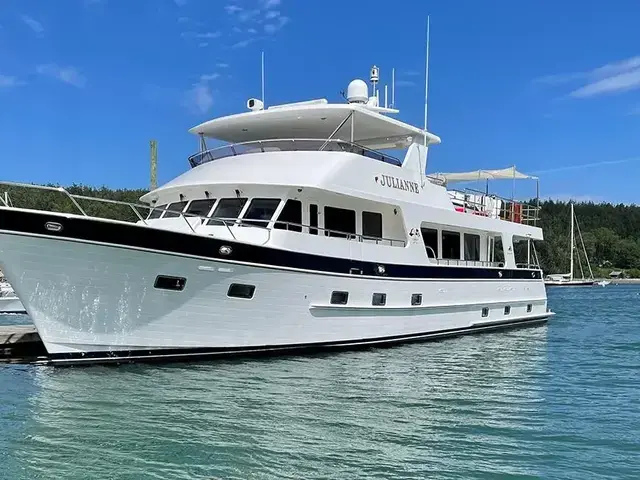 Outer Reef 900 Motoryacht