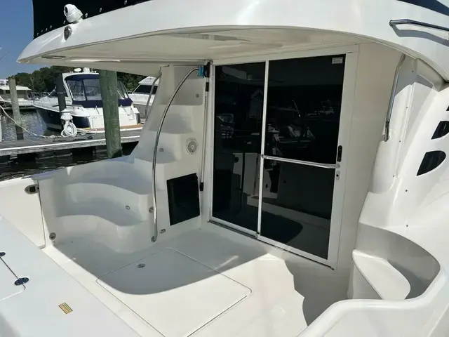 Sea Ray 420 Sedan Bridge